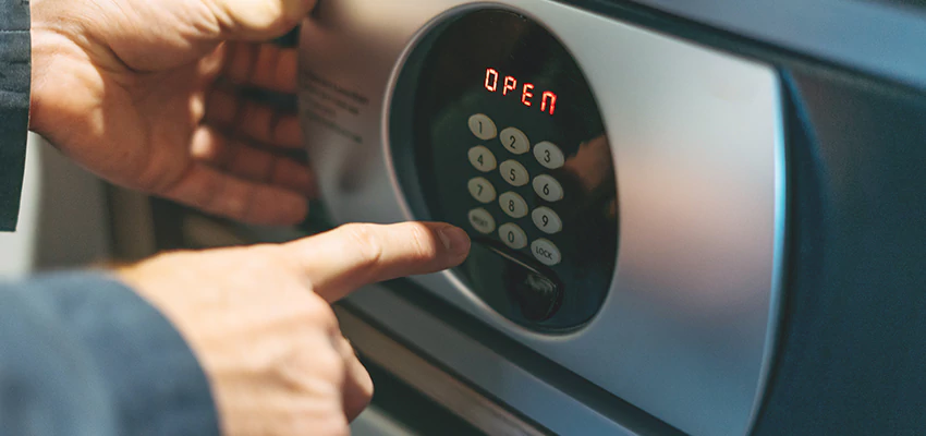 Cash Safe Openers in Lompoc, California