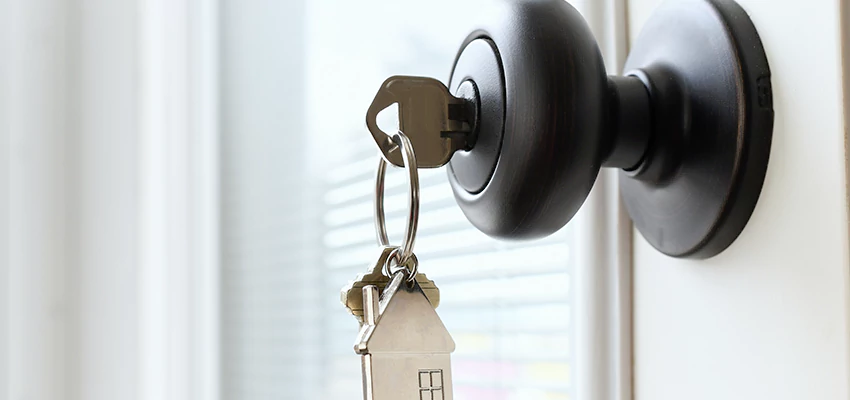 Bifold Door Knob Replacement in Lompoc, California